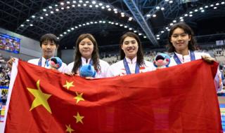 游泳队打破亚洲记录